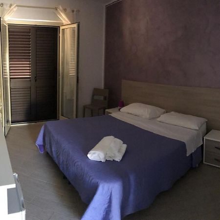 Red Stone Hotel Диаманте Екстериор снимка