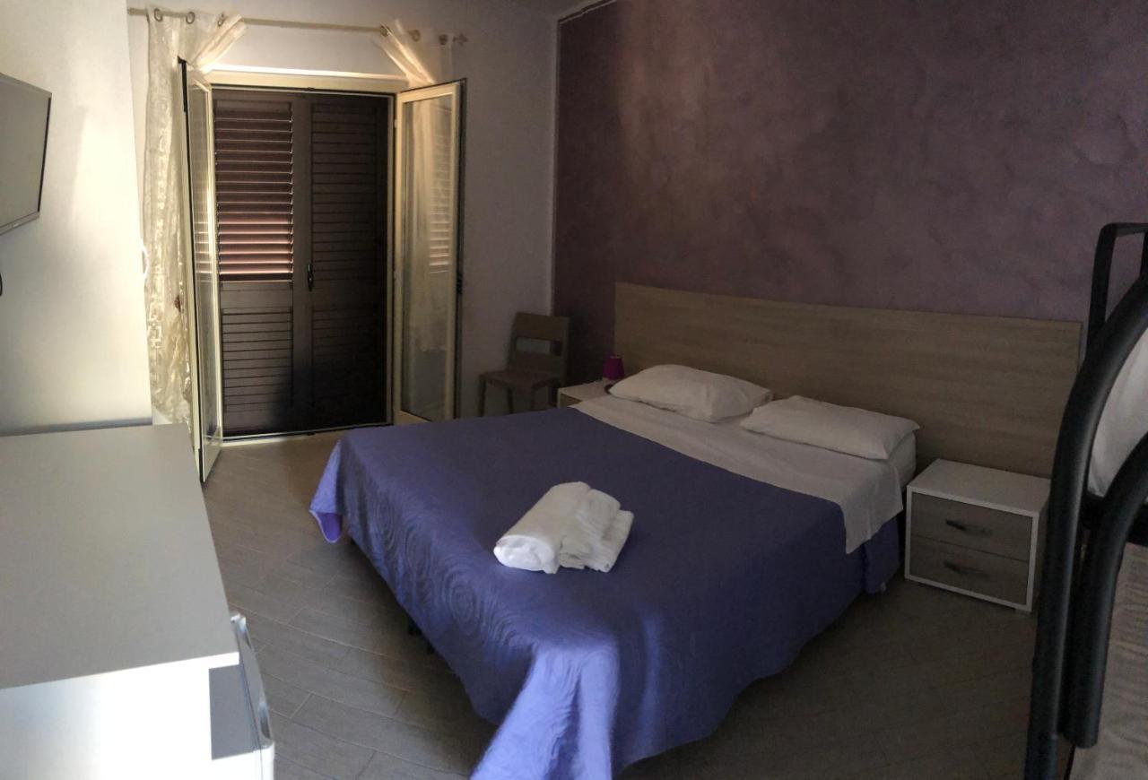 Red Stone Hotel Диаманте Екстериор снимка